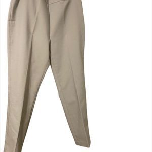 Chaus New York Gray ankle pants, size 10